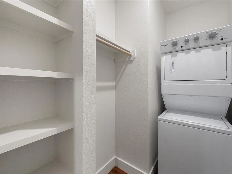508 E Kimball St #1 — Photo 16