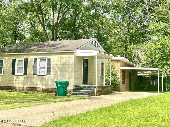 809 Robertson St, Brookhaven, MS 39601