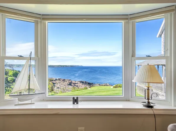116 Broadway, York, ME 03909