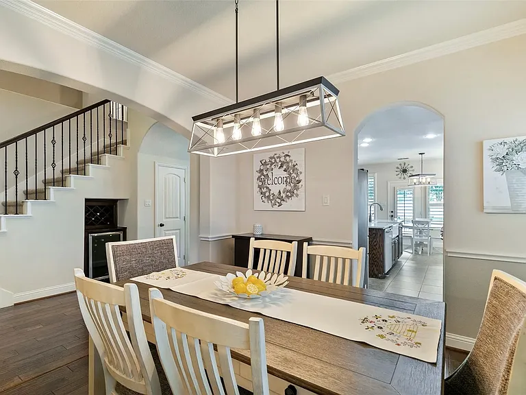1007 Charleston Ln — Photo 5