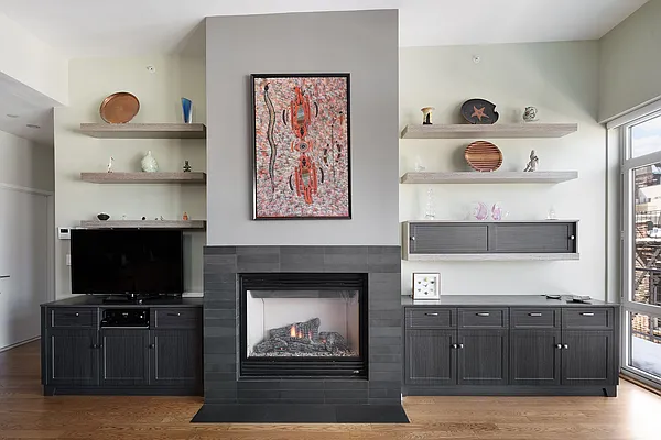 Sold by Compass | media 16