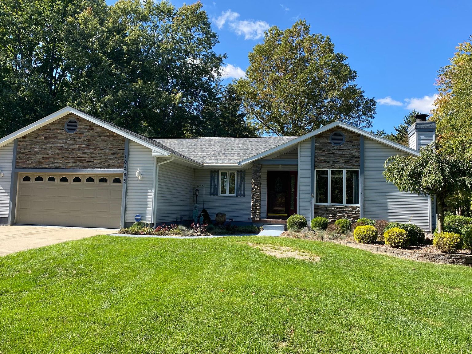 10283 Summerfield Rd, Temperance, MI 48182 Zillow