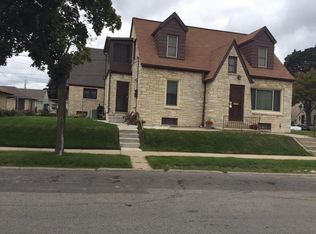 1804 W Olive St, Milwaukee, WI 53209