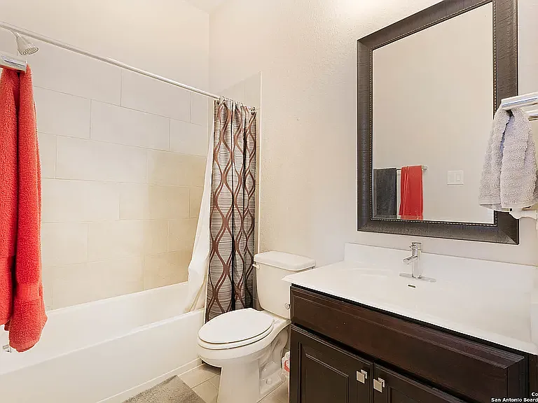 3831 Harry Wurzbach Rd #21 — Photo 39