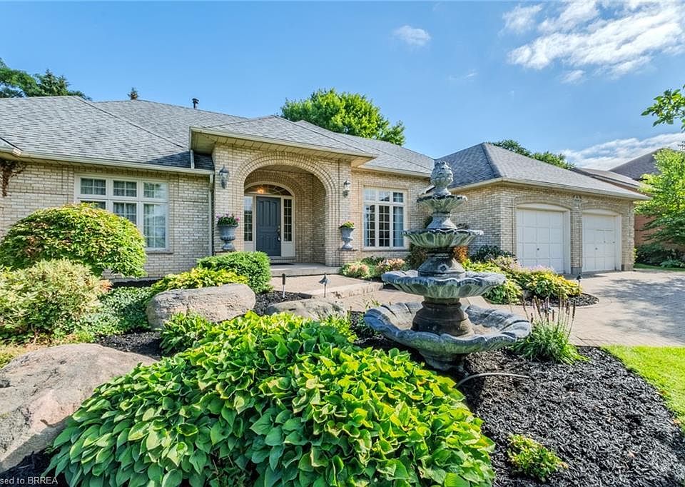 1st image of 56 Saint Andrews Dr