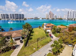 18800 N Bay Rd, Sunny Isles Beach, FL 33160