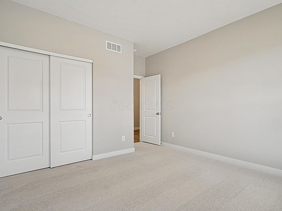 5th image of 308 Reign Way