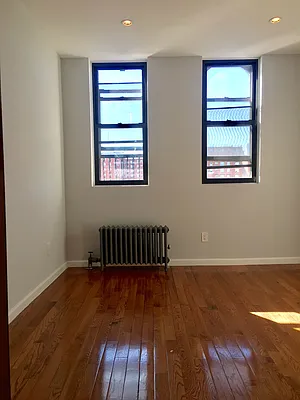 Rented by The MJS Group NY LLC | media 21