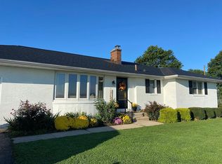 320 Big Spring Rd, Robesonia, PA 19551