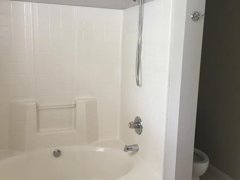 10721 Cokesbury Ln — Photo 8