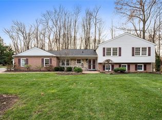 14636 Russell Ln, Novelty, OH 44072