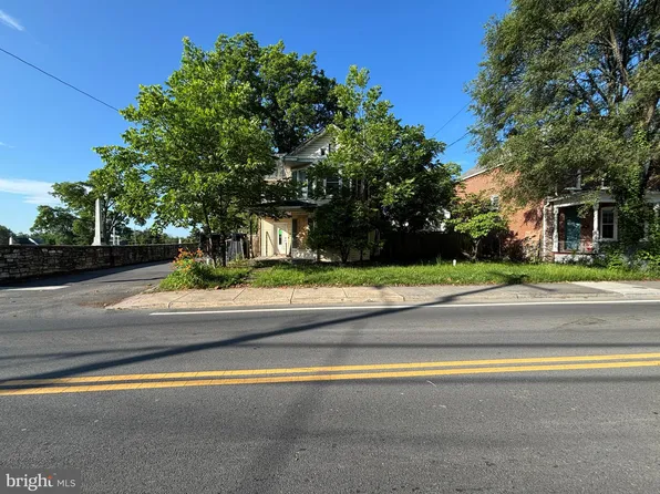 381 National Ave, Winchester, VA 22601