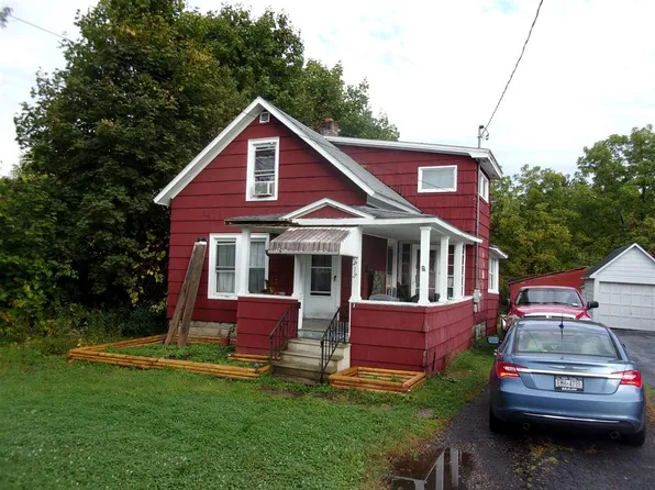 312 Pleasant Ave, Johnstown, NY 12095