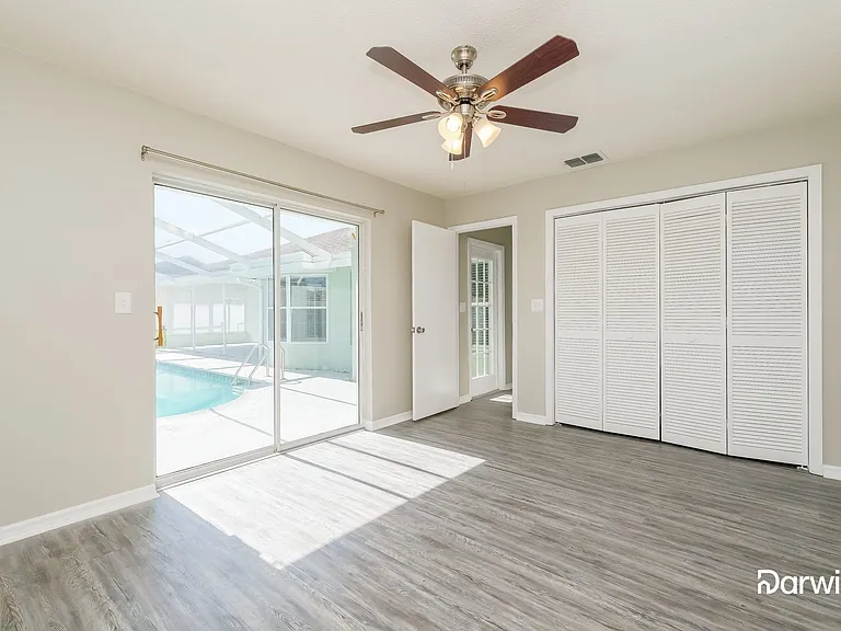 10061 Blackburn St — Photo 11