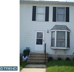 1st image of 28 Ashkirk Pl