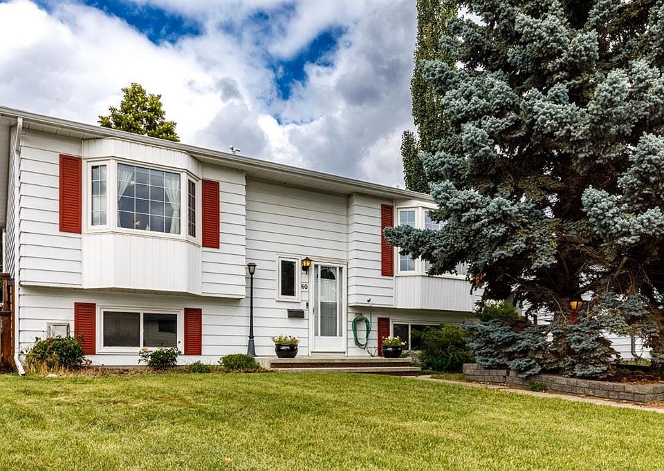 1st image of 60 S Gehrke Close