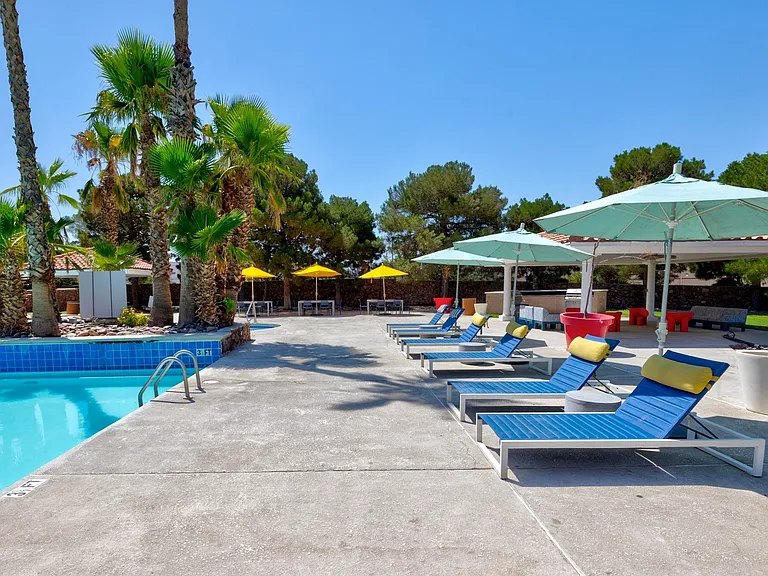 Resort Style Swimming Pool