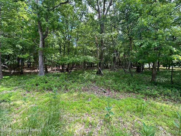 LOT B818 Old Stage Rd, Albrightsville, PA 18210