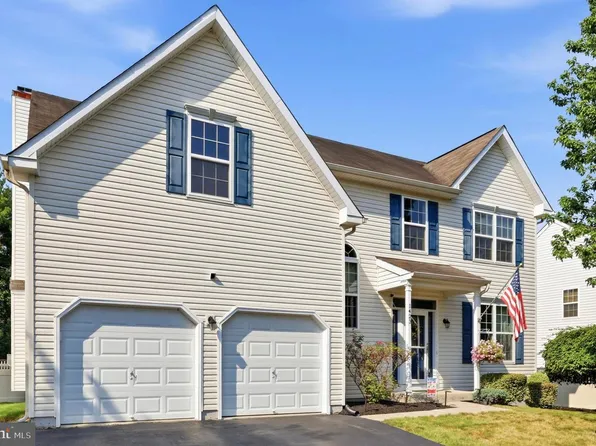 1423 Evansbrooke Ln, Pottstown, PA 19464