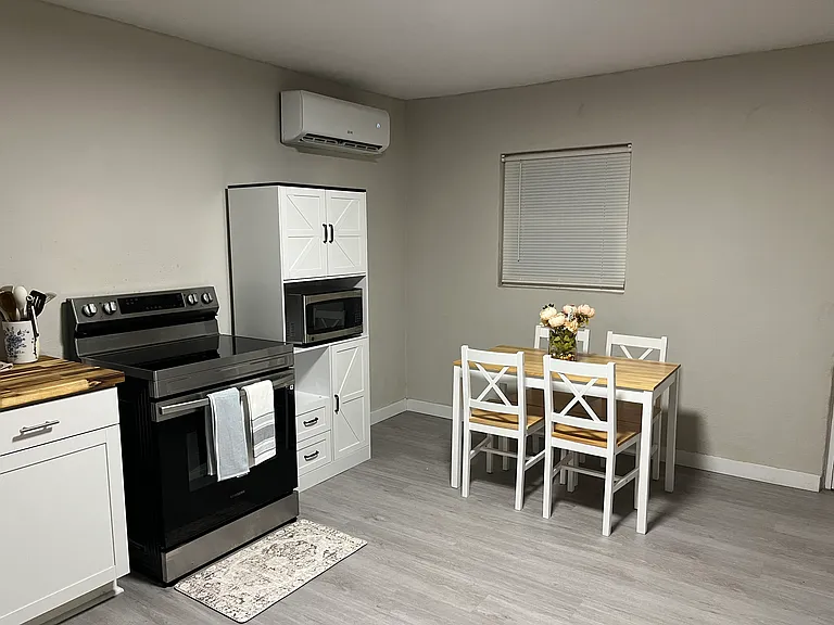 218 Reynolds St #218 — Photo 13
