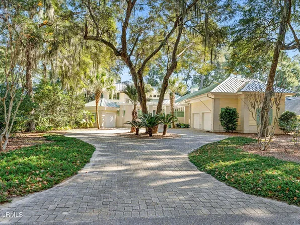 15 Doe Point, Saint Helena Island, SC 29920