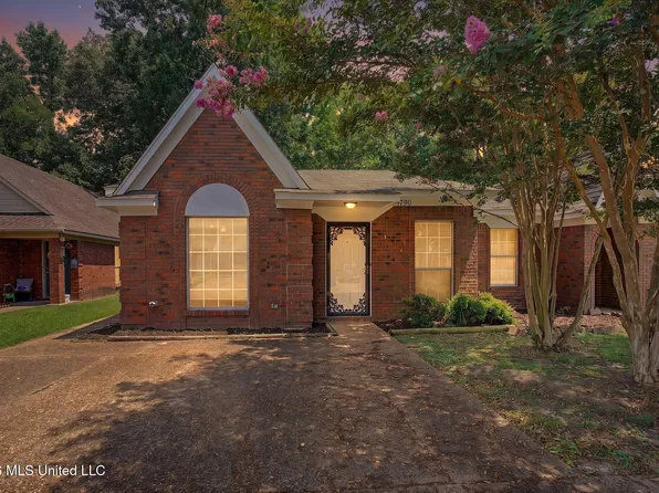 5790 Garden Walk E, Southaven, MS 38671