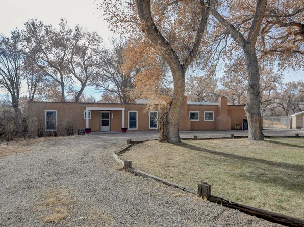 1405 Pearl Loop, Bosque Farms, NM 87068