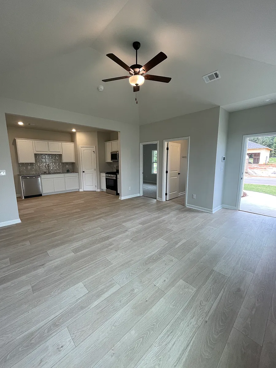 Building Photo - 1828 Woodward Oaks Trl