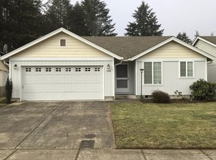 1208 40th Ave, Sweet Home, OR 97386