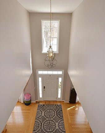5th image of 412 Hermitage Blvd