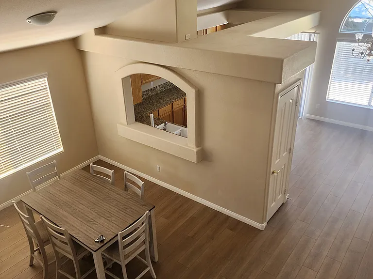2712 Cricket Hollow Ct — Photo 11