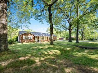 400 Edgewood Dr, Tullahoma, TN 37388