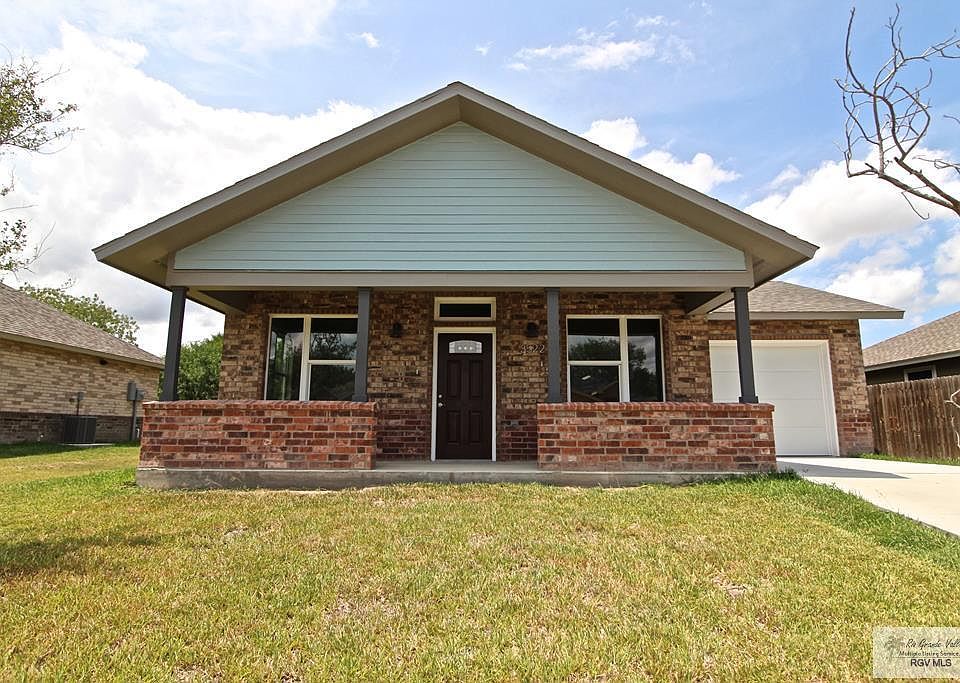 1st image of 3522 Park Ln N