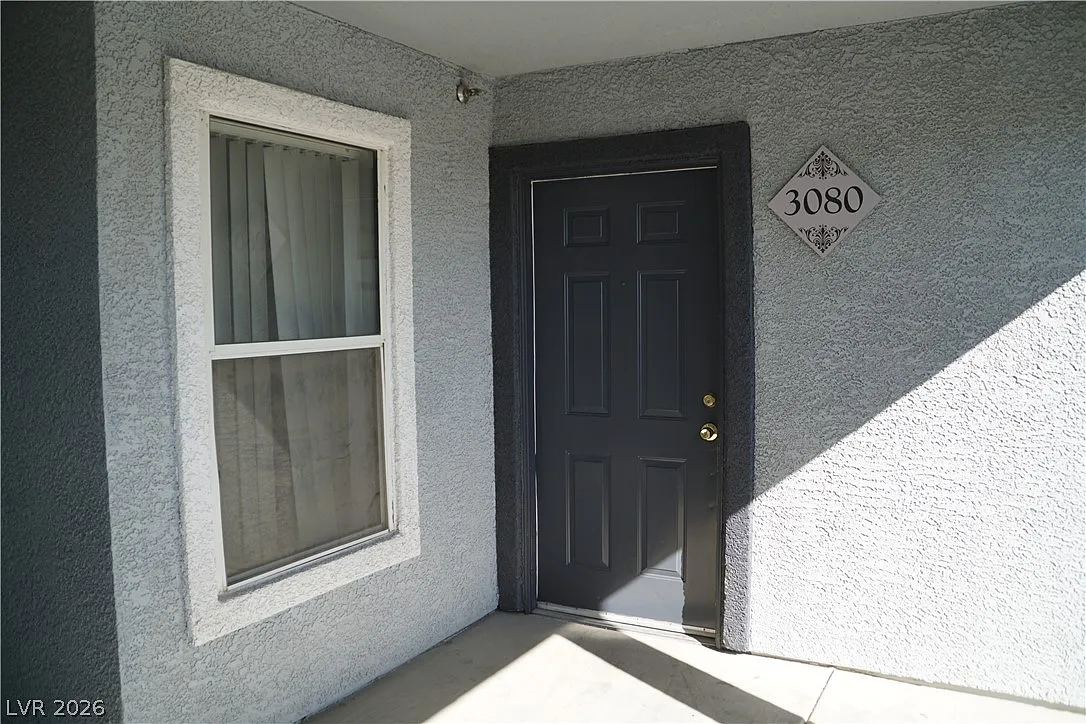 2 bed, 2.0 bath, 1028 sqft, $1,275 — Photo 3