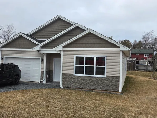 21 Ridge Ave, Stewiacke, NS B0N 2J0