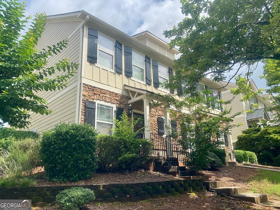 1st image of 417 Whitehall Rd