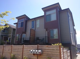 2647 NW 56th St #B, Seattle, WA 98107