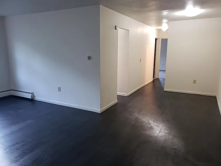 456 Bennett Pkwy #303 — Photo 5