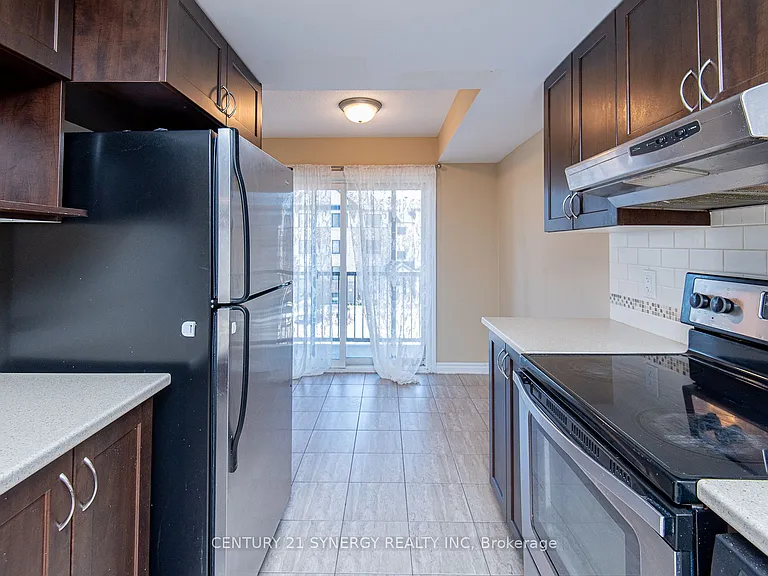 2228 Tenth Line Rd — Photo 22