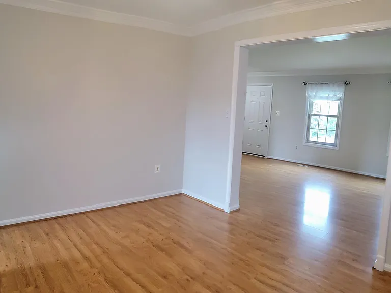 8949 Princeton Park Dr — Photo 4