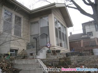 111 Cedar Lake Rd N, Minneapolis, MN 55405