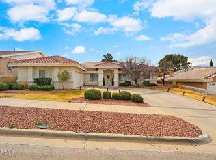 6532 Royal Ridge Dr, El Paso, TX 79912