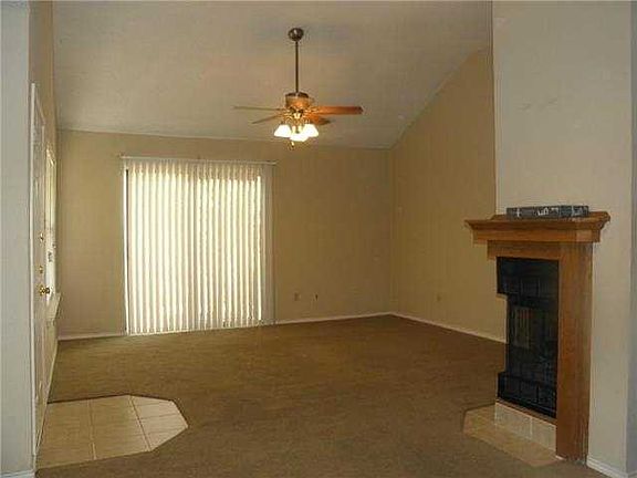 5th image of 1506 Peachtree Valley Dr