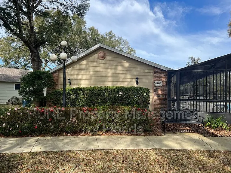 3936 NE 21st Ln — Photo 25