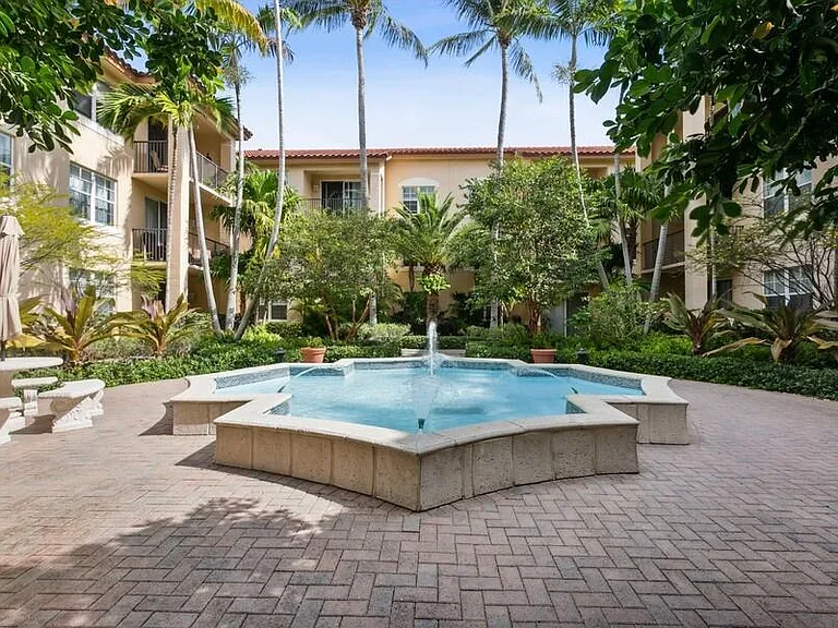 1801 N Flagler Dr #835 — Photo 7