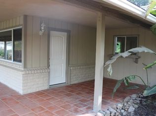 1604 Lone Oak Rd #C, Vista, CA 92084