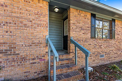 1076 Oakland Ave SE #A Photo 1