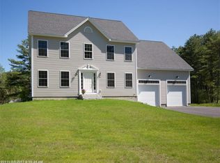 36 Pinewood Rd, Yarmouth, ME 04096