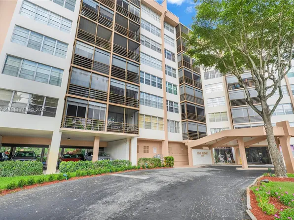 1400 Saint Charles Pl APT L4, Hollywood, FL 33026