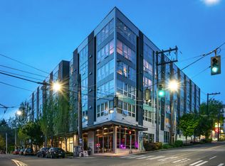The Pearl, Seattle, WA 98122